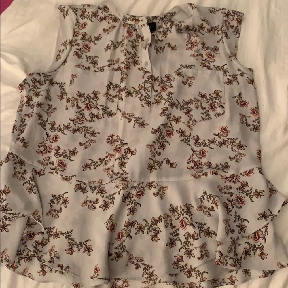 Mossimo cap sleeve blouse with peplum